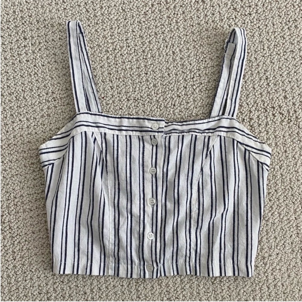 Brandy Melville Strap Crop Top